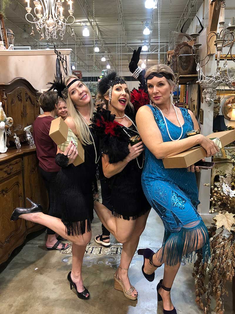 Ladies Night at Frisco Mercantile 10/21/2021 - Girls having fun