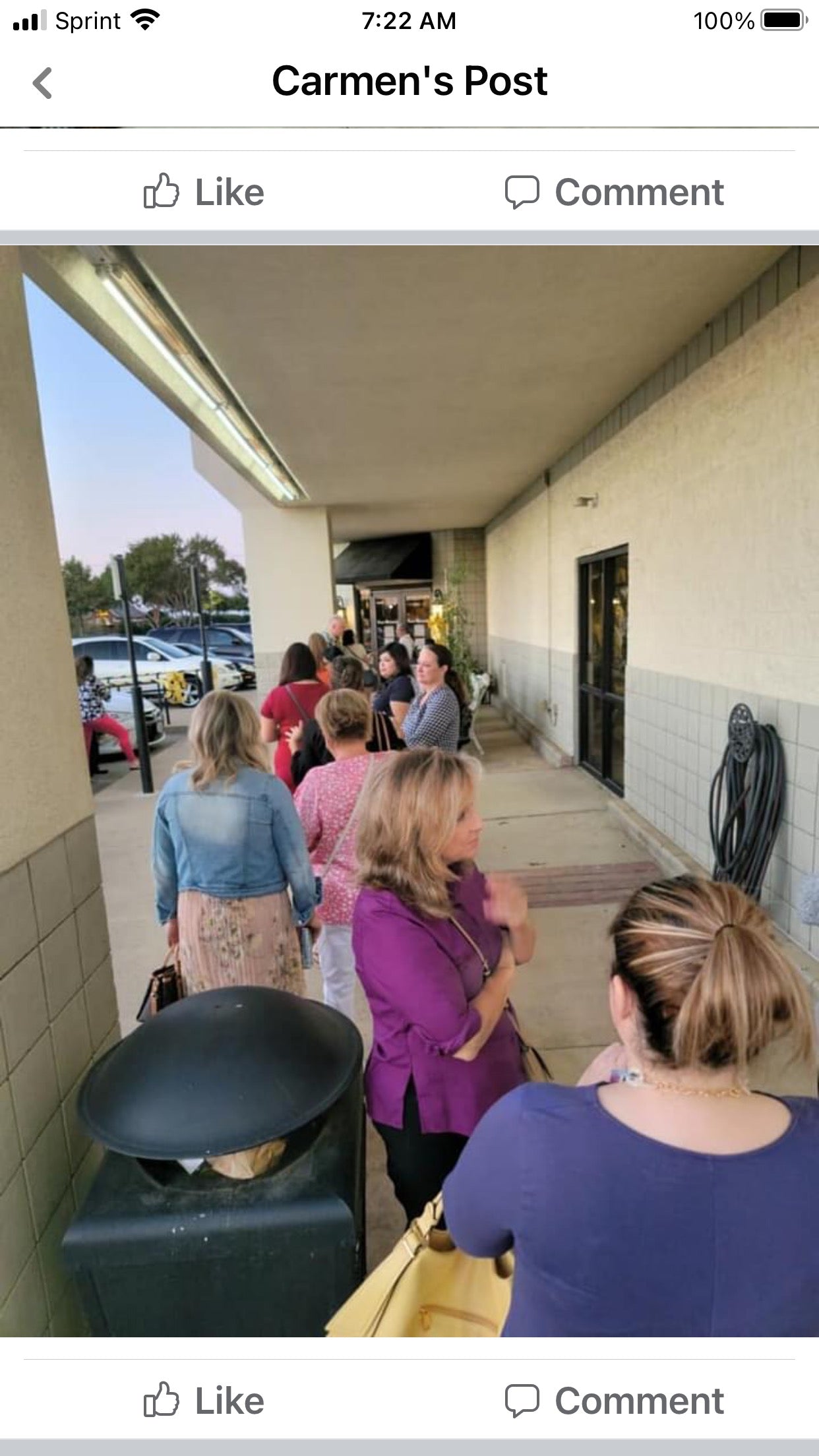 Ladies Night at Frisco Mercantile 10/21/2021 - Guests lining up to enter