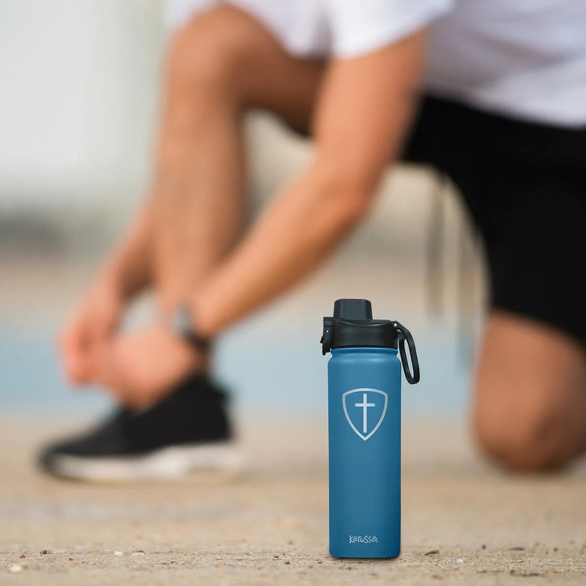 Kerusso 24 oz. Stainless Steel Bottle Cross Shield