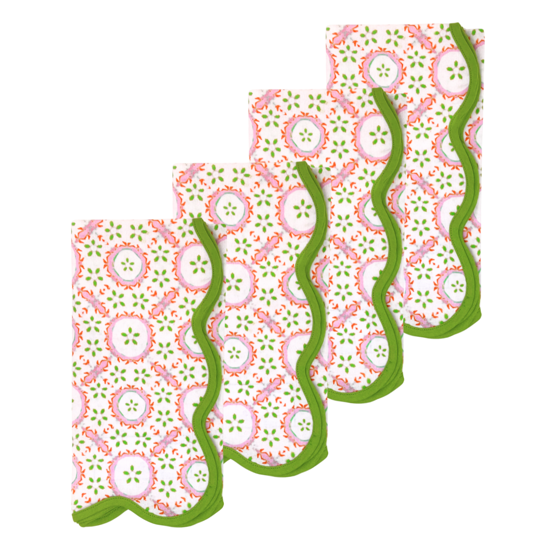 Rosie Scalloped Dinner Napkins