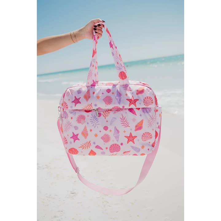 Beach Seashells Weekend Bag in pastel pink