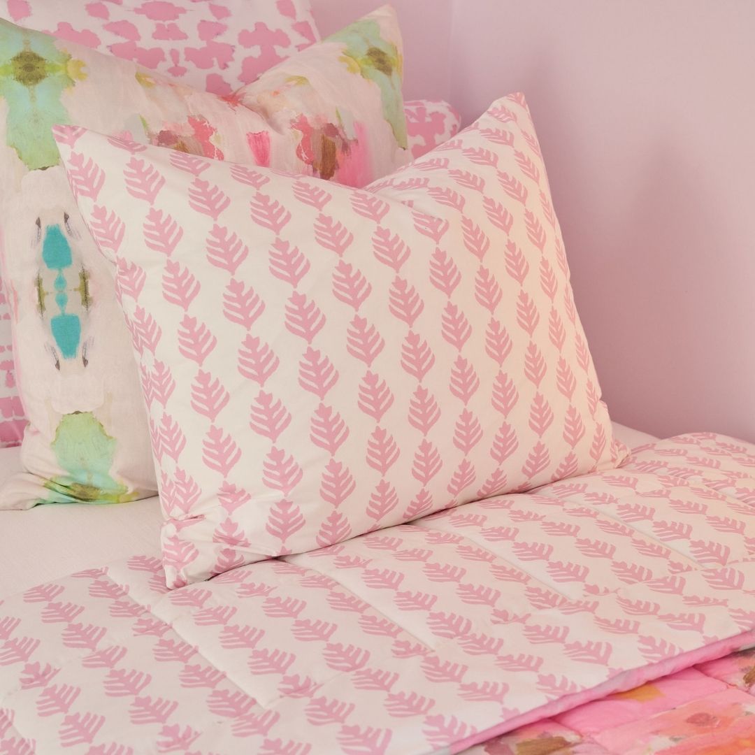 Giverny Comforter Set