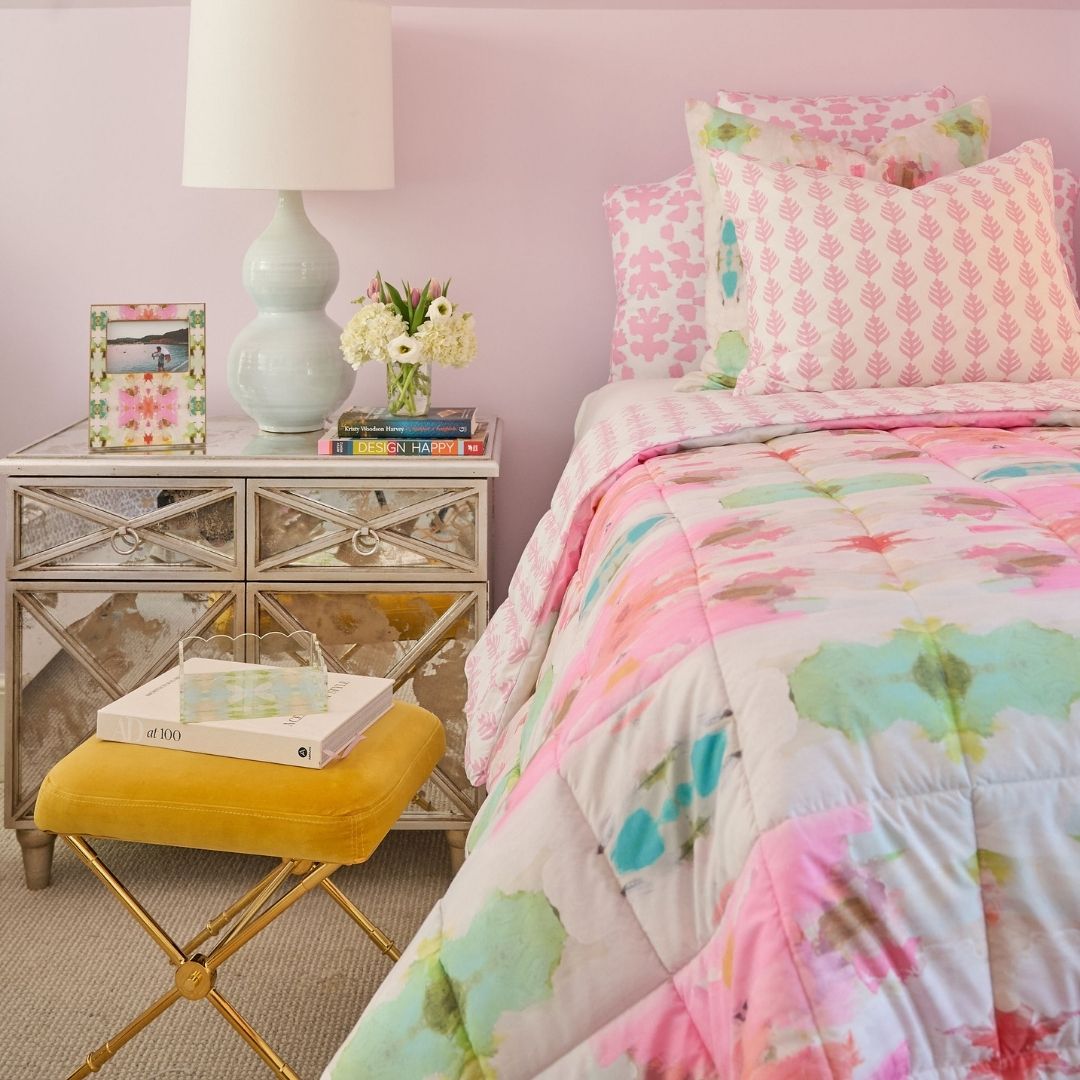 Giverny Comforter Set