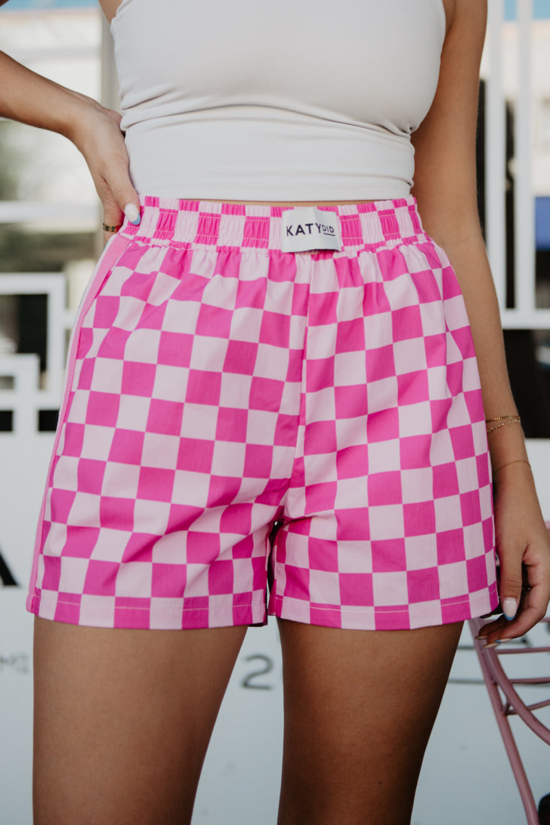 Hot Pink Checkered Women&#39;s Boxer Shorts