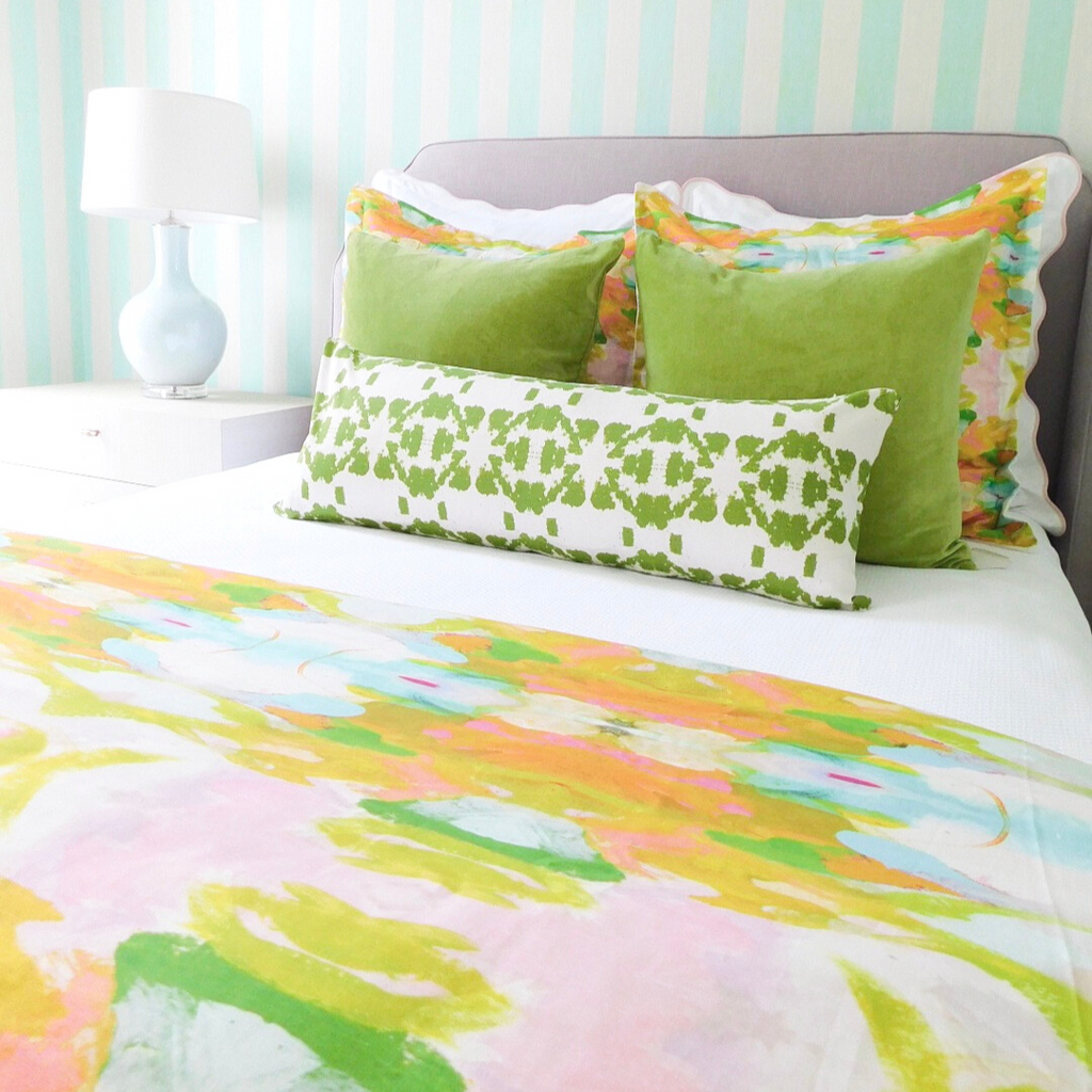 Palm Beach Sham with complementary pillows