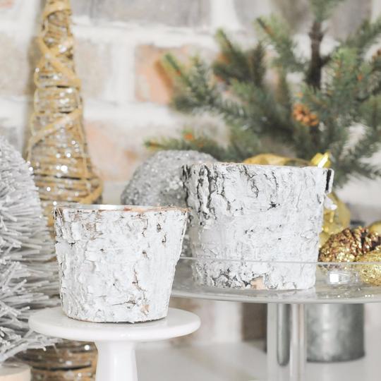 Birch Wood Large Candle has a mountain retreat look and feel