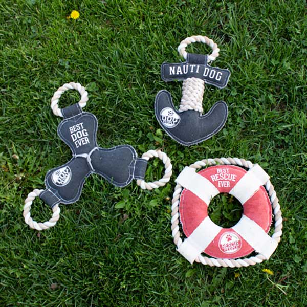 Nauti Dog canvas toy with squeaker made of polyester and cotton toy collection