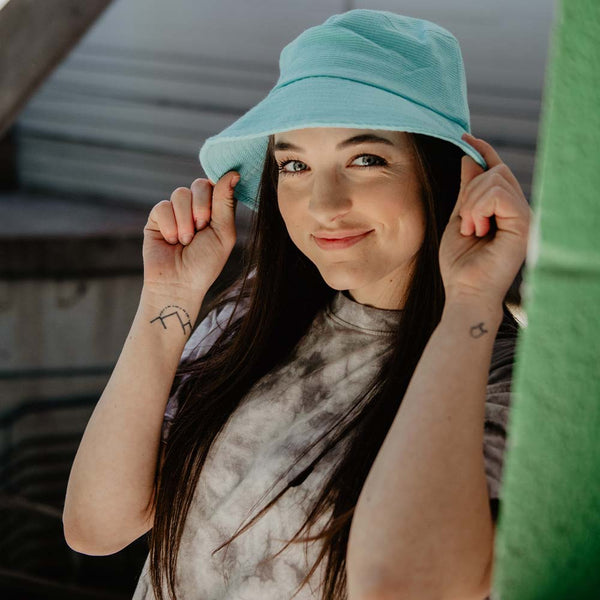 帽子 Walt's Cotton Flat Top Bucket Hat Volcom Women's Drifter Bucket Hat True Blue One Size at