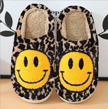Leopard Smiley Face Slippers, new arrival
